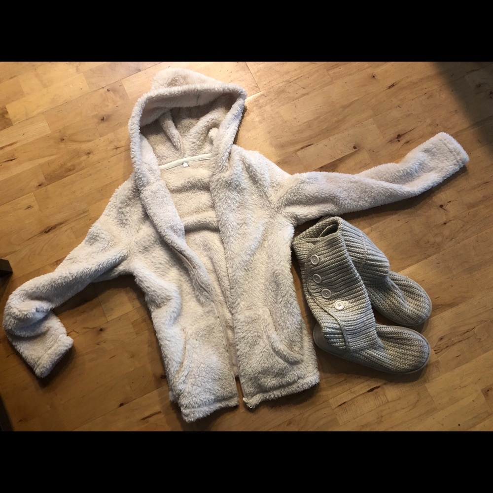 Warm fuzzy hoodie and boots